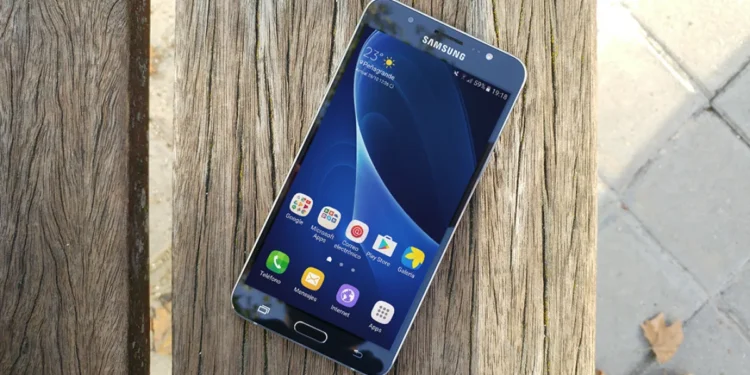 Antiguos Samsung Galaxy reciben una misteriosa actualización
