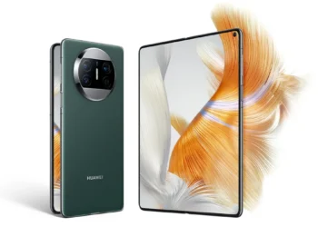 Huawei revoluciona el mercado con un smartphone plegable de tres módulos